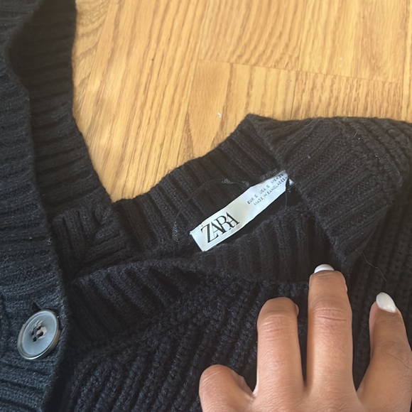 Zara cropped sweater - Picture 2 of 2